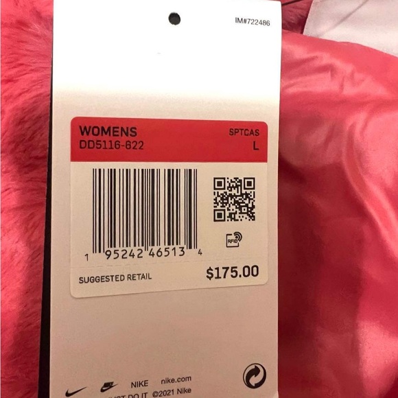 Nike Women’s Faux Fur Sportswear Pink Jacket - Picture 13 of 14